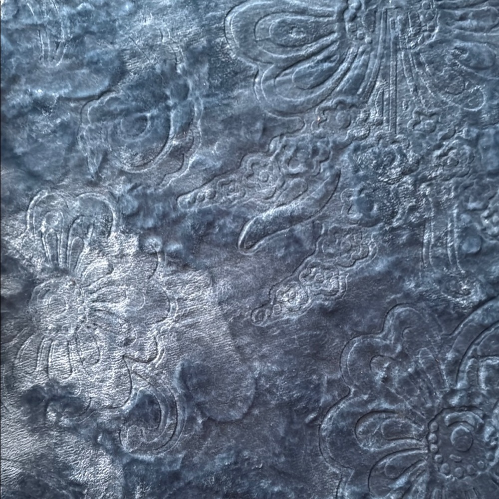 ABC Carpet & Home Gray Victorian Wallpaper